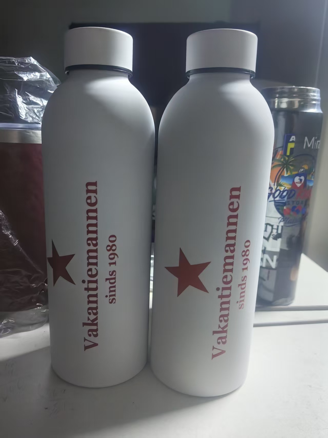 Sports Equipment With Names - ترمس كبير بتصميم مخصص وشعار، مصنوع