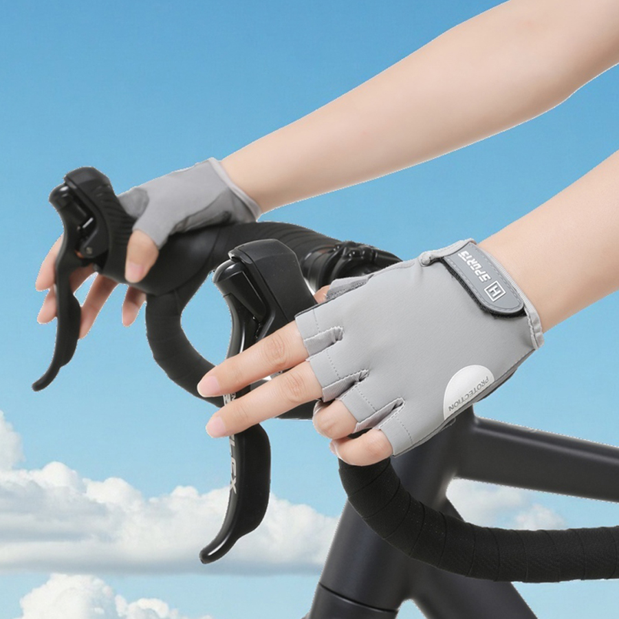 قفازات رياضية قابلة للتنفس ومض - مراجعة Sports Equipment With Names وسعره